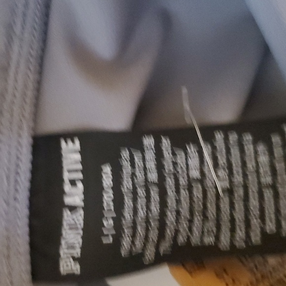 Victoria's Secret Pink 6" Soft Ultimate High Waist Biker Short - Picture 6 of 10